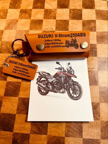 本革レザーキーケース Vストローム250 オリジナルレザーキーケース