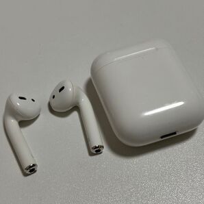 AirPods 第1世代 Apple