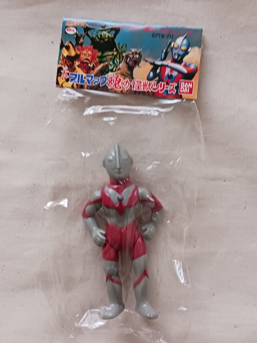 Yahoo!オークション -「ブルマァク魂」(ウルトラマン Yahoo!オークション -「ブルマァク魂」(ウルトラマン