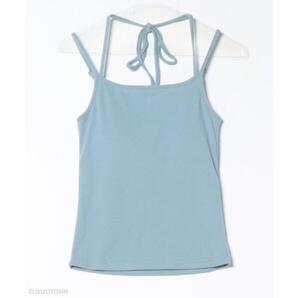 【mily bilet】 【mily bilet】大人レディを演出する万能item。チョーカーリボン使いカップ付きキャミソール