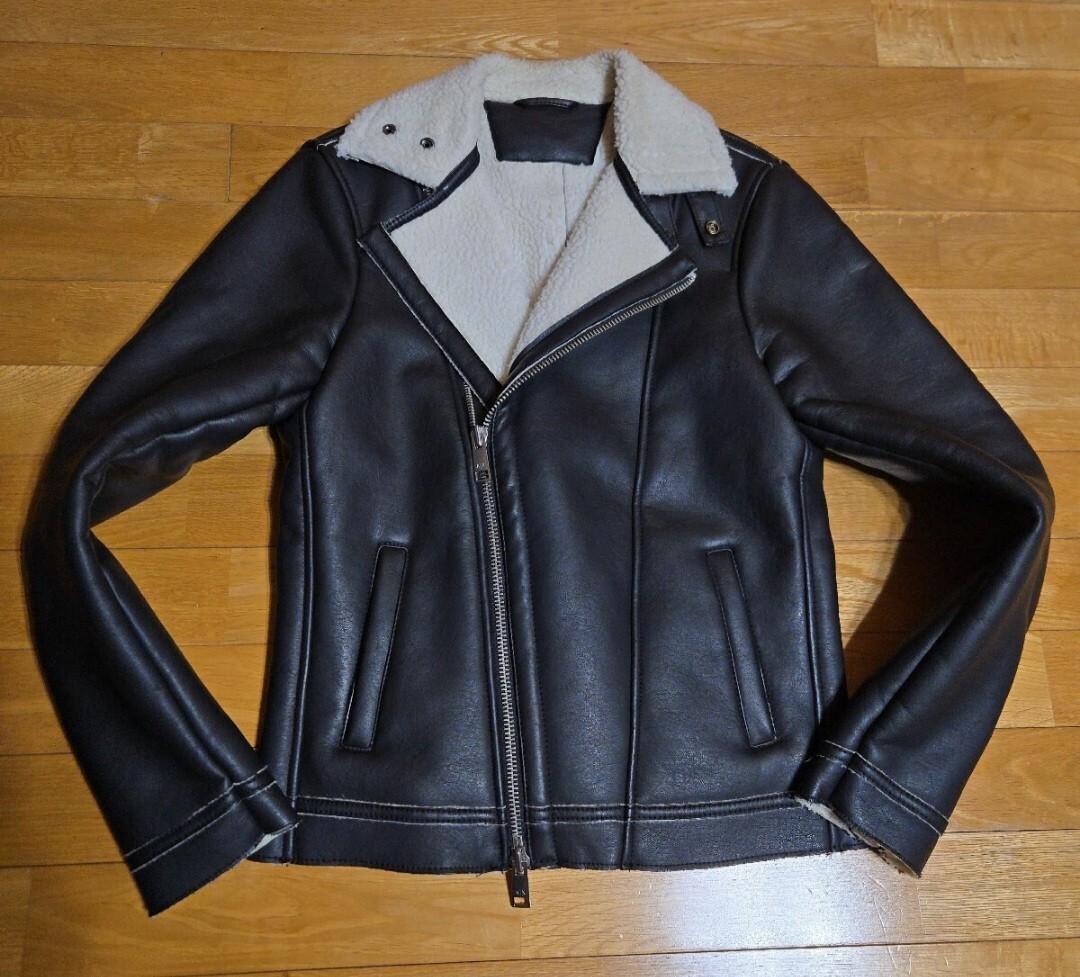 Yahoo!オークション -「armani exchange ライダース」の落札相場 Yahoo!オークション -「armani exchange ライダース」の落札相場