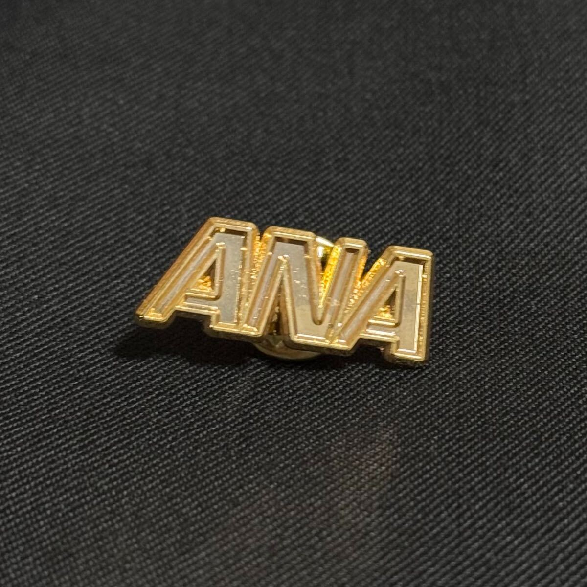 Yahoo!オークション -「社章 ana」(航空会社別) (航空関連グッズ Yahoo!オークション -「社章 ana」(航空会社別) (航空関連グッズ