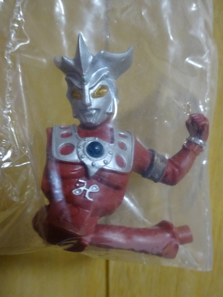 BANDAI - 究極大怪獣アルティメットモンスターズ ウルトラマン
