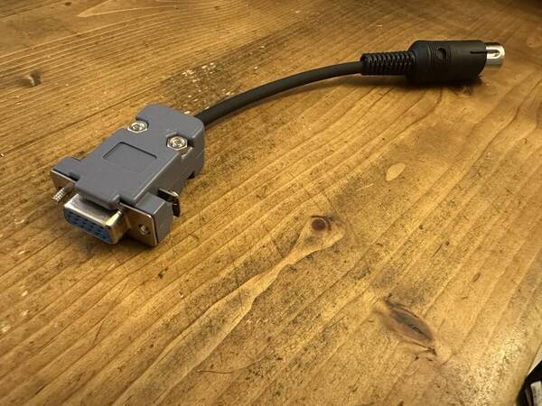 デジタルRGB からVGAモニタに接続する変換ケーブル!8p DIN to D-Sub15ピン(メス3列) / Roland S50,S330,S550,S750,S760 & S770 / 15khz用