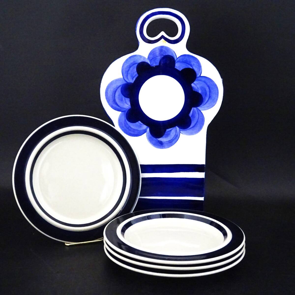 Yahoo!オークション -「アラビア アネモネ」(食器) (キッチン Yahoo!オークション -「アラビア アネモネ」(食器) (キッチン