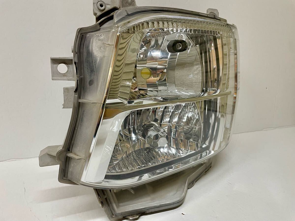 ◎ 良好 200系 ハイエース バン 3型 純正 HID ヘッドライト 左右セット スーパーGL 刻印 65 ヘッドランプ バラスト バーナー 26-129 自 ◎ 良好 200系 ハイエース バン 3型 純正 HID ヘッドライト 左右セット スーパーGL 刻印 65 ヘッドランプ バラスト バーナー 26-129 自