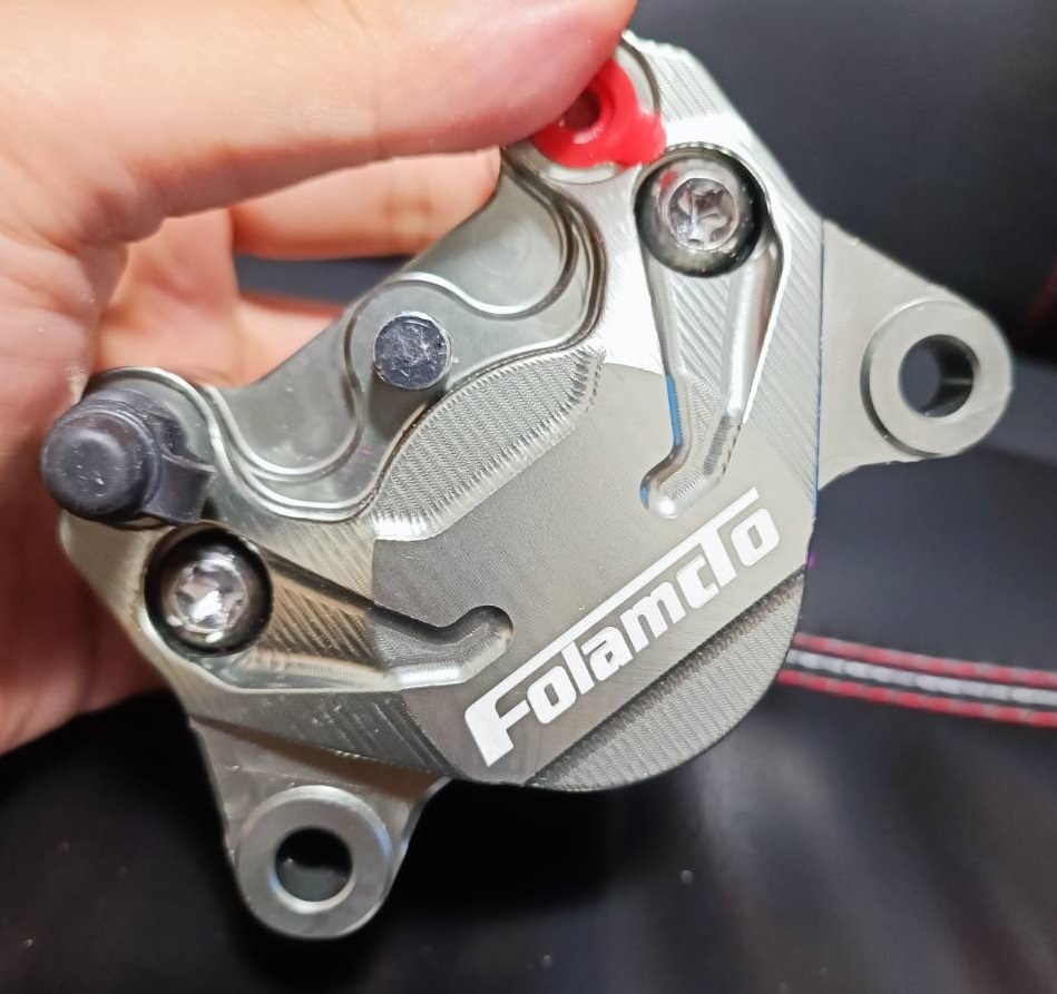 brembo Brembo ブレンボ P2-RS84 リアブレーキキャリパー 新カニ