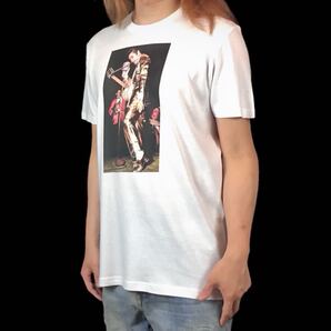 新品 エルヴィス プレスリー ELVIS 監獄ロック ゴールドスーツ LIVE ライブ ギター マイク パフォーマンス Tシャツ ユニセックス Sサイズ