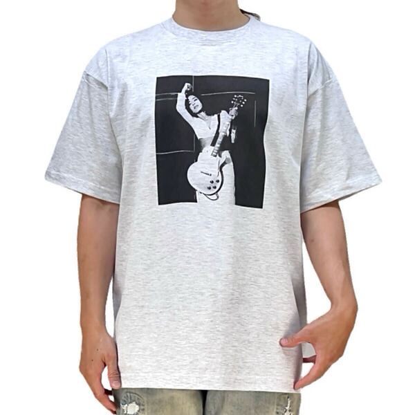 新品 Sade シャーデーアデュ ギター スムースジャズ UKソウル 女性ヴォーカル グラミー賞バンド ライトグレー Tシャツ ユニセックスMサイズ