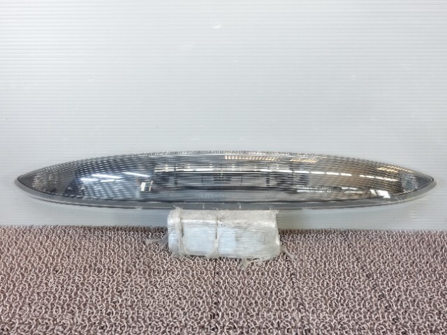 8655 ニッサン セレナ S-HYBRID/ハイブリッド HFC26 ハイマウントストップランプ 286-23096