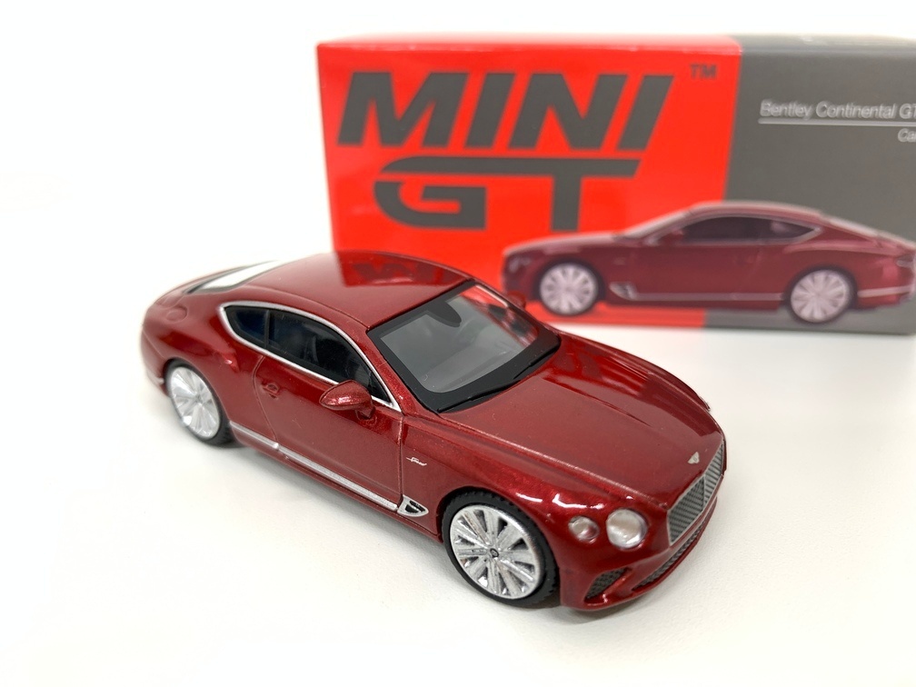 Amazon | ミニチャンプス 1/18 ベントレー コンチネンタル GT
