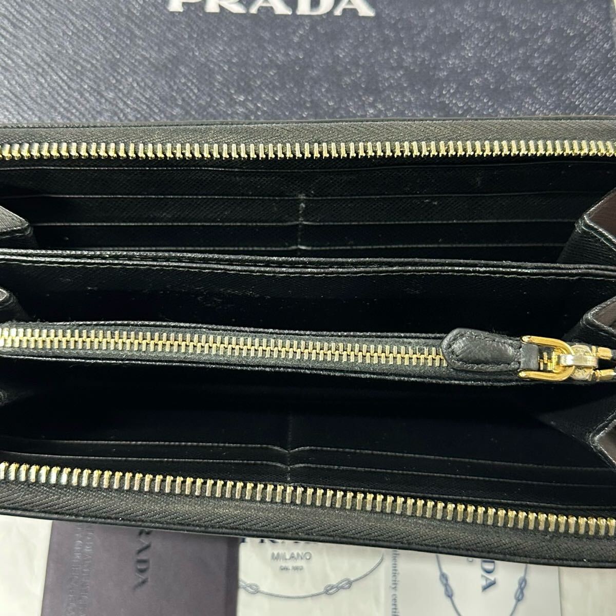 プラダ PRADA 財布 長財布 サフィアーノ ラウンドファスナー メンズ プラダ PRADA 財布 長財布 サフィアーノ ラウンドファスナー メンズ