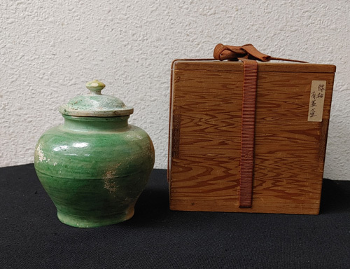Yahoo!オークション -「中国 翡翠」(陶芸) (工芸品)の落札相場 Yahoo!オークション -「中国 翡翠」(陶芸) (工芸品)の落札相場