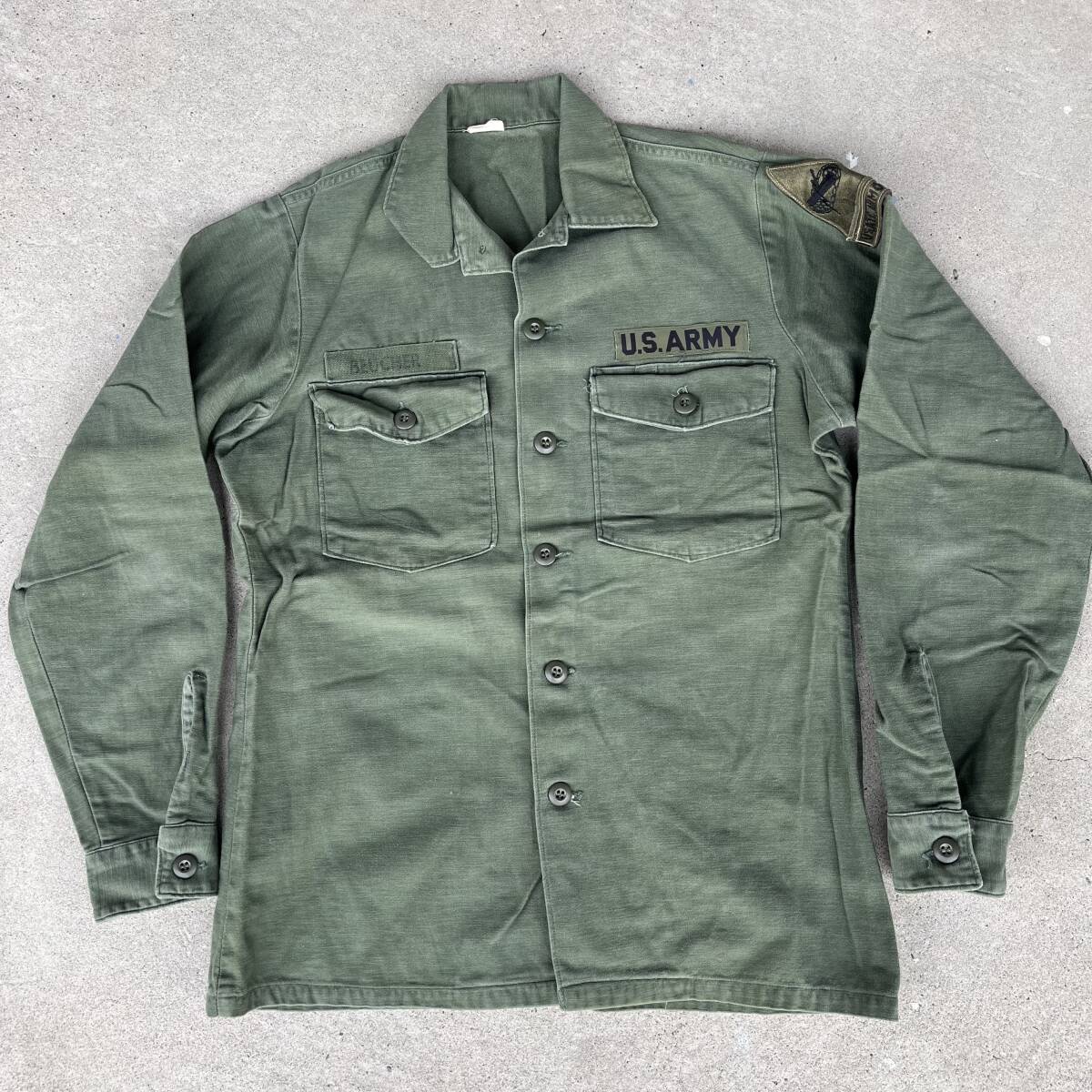 ビンテージ 60s 68年 ミリタリー US ARMY OG107 ユーティリティージャケット ワッペン ② 250219
