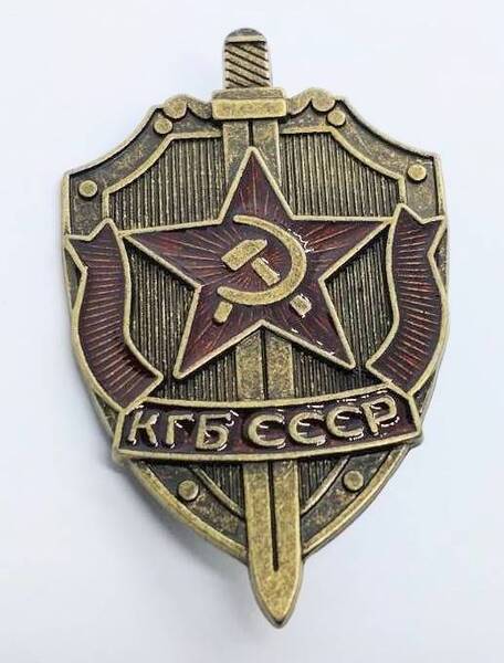 送料無料 CCCP ソビエト社会主義共和国連邦 Aゴールド ピンブローチ ピンズ PINS バッジ バッヂ アメリカン雑貨 スマアク
