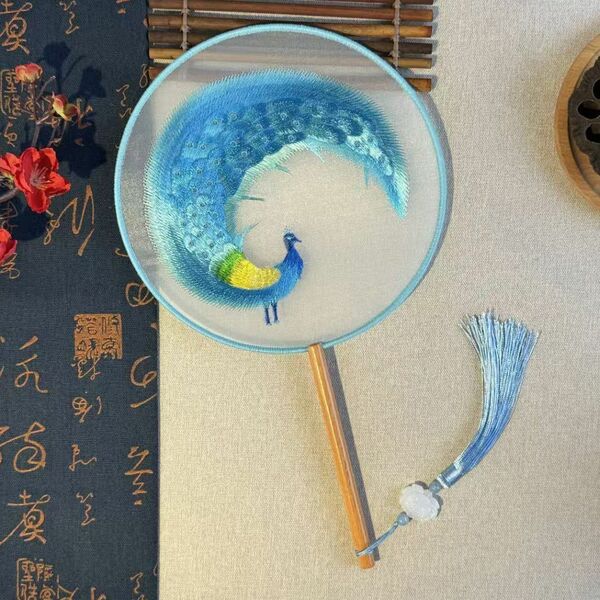 うちわ シルク 両面刺繍 上品 団扇 和装 浴衣 花火大会 踊り 水色鳳凰