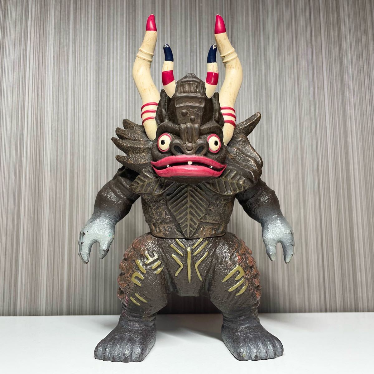 Yahoo!オークション -「ミクラス ウルトラセブン」(怪獣、宇宙人 Yahoo!オークション -「ミクラス ウルトラセブン」(怪獣、宇宙人