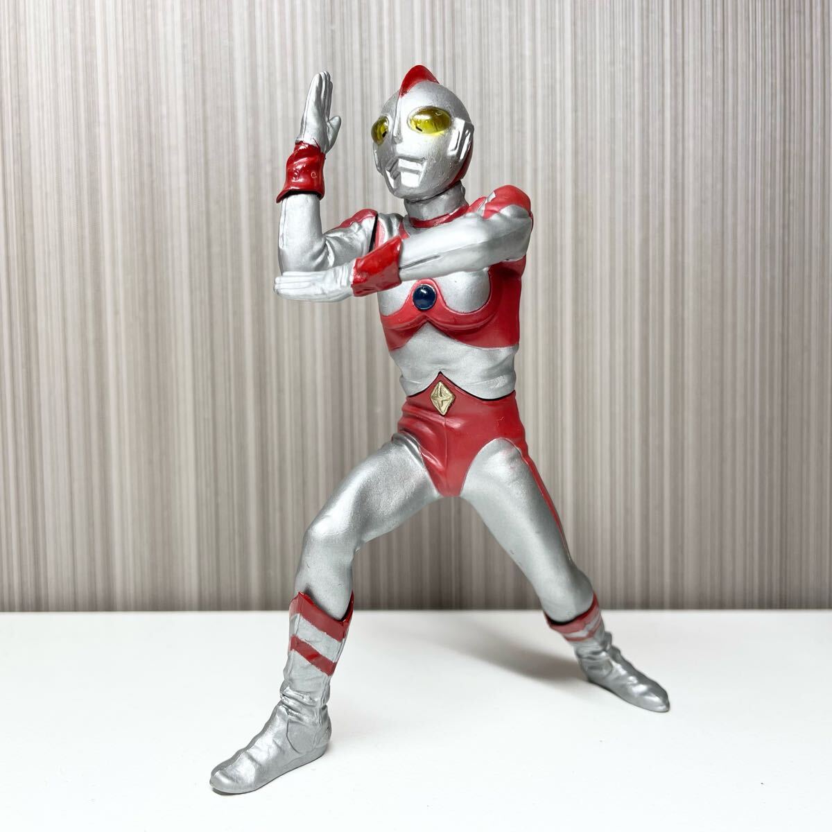 Yahoo!オークション -「ウルトラマン80 消しゴム」の落札相場 Yahoo!オークション -「ウルトラマン80 消しゴム」の落札相場