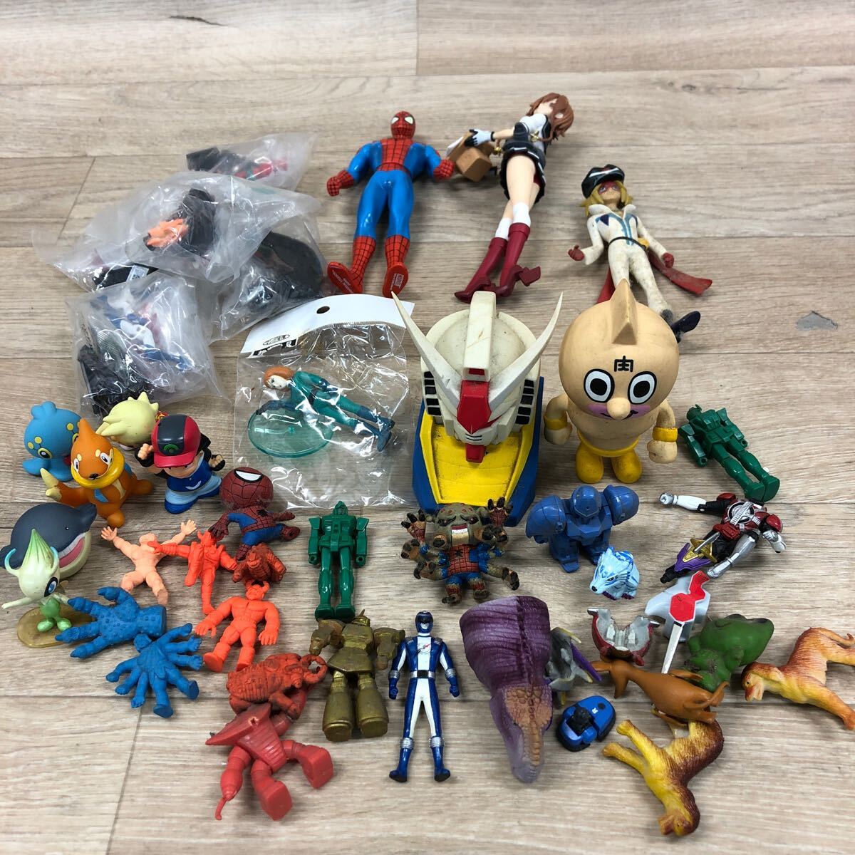 Yahoo!オークション -「ガンダム ソフビ」(ビンテージ) の落札 Yahoo!オークション -「ガンダム ソフビ」(ビンテージ) の落札