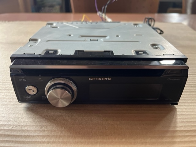 Pioneer DEH-7100 Car Stereo carrozzeria 1DIN CD/USB/iPod