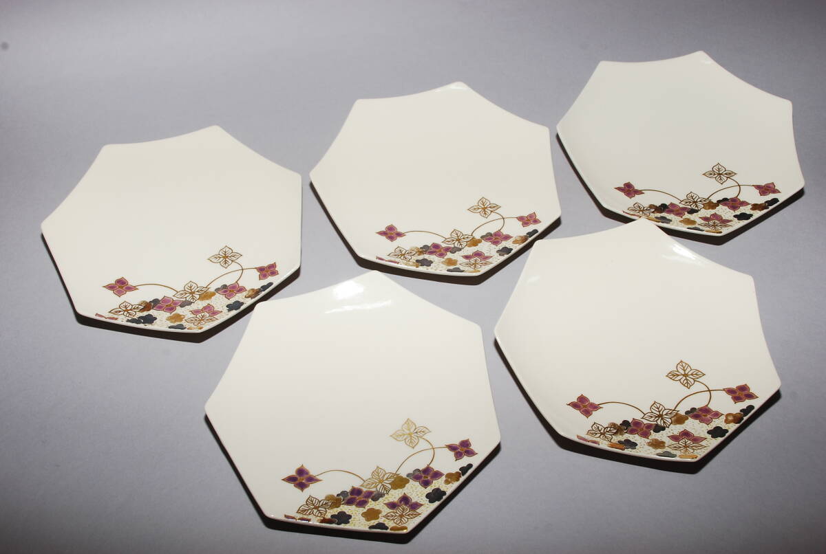 東哉　京焼清水焼　彩描　紅葉図　四方皿 東哉 京焼清水焼 彩描 紅葉図 四方皿