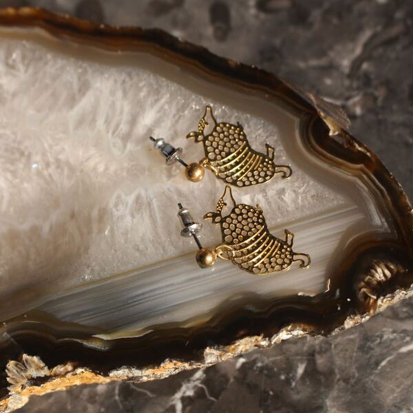 USA VINTAGE ARMADILLOS DESIGN METAL WORK EARRING/アメリカ古着アルマジロデザインメタルワークピアス