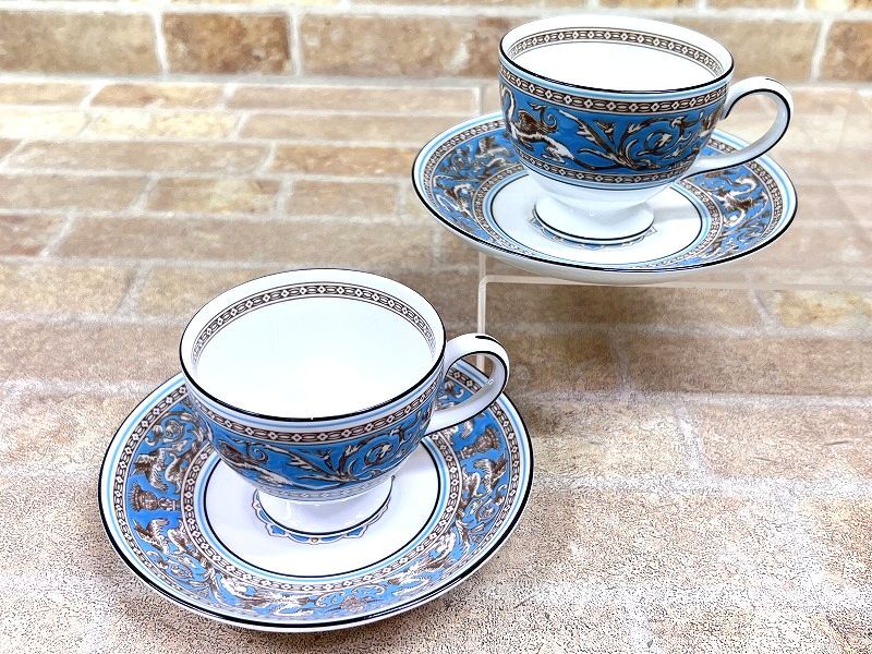 WEDGWOOD 新品ウェッジウッドブループラムペアカップ&ソーサー限定品レア | フリマアプリ ラクマ