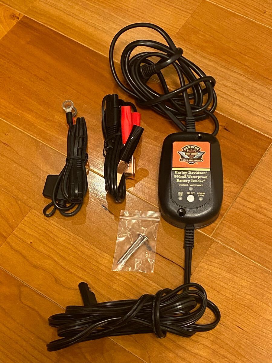 ハーレーダビッドソン純正 1AMP バッテリーチャージャー