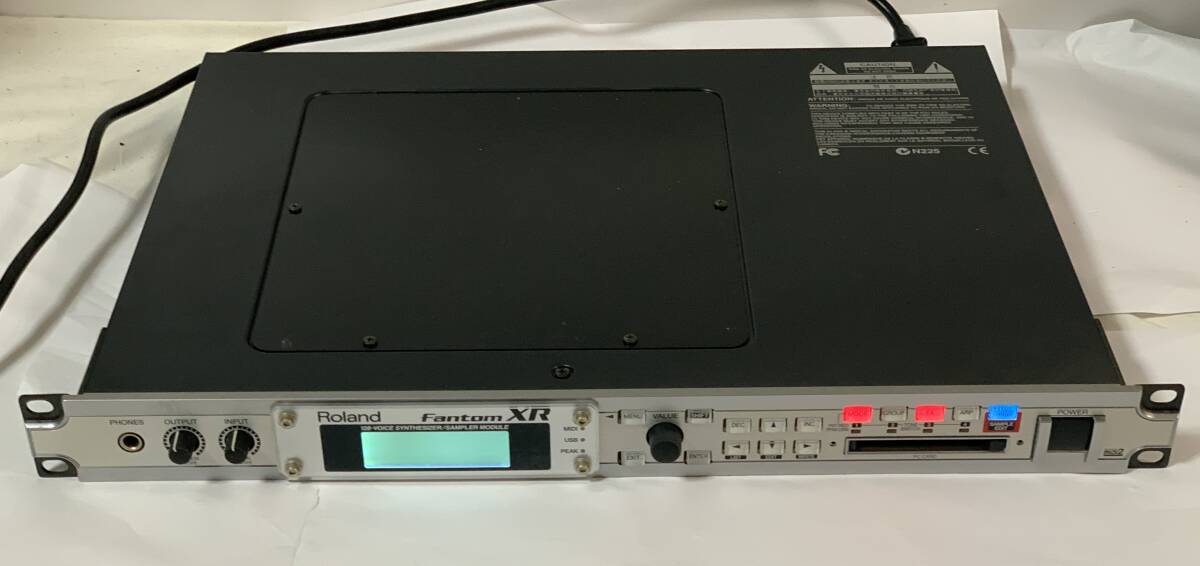 Roland Fantom-XR 現状品 音源モジュール 取説付 音出しOK Yahoo!オークション -「roland fantom xr」の落札相場・落札価格