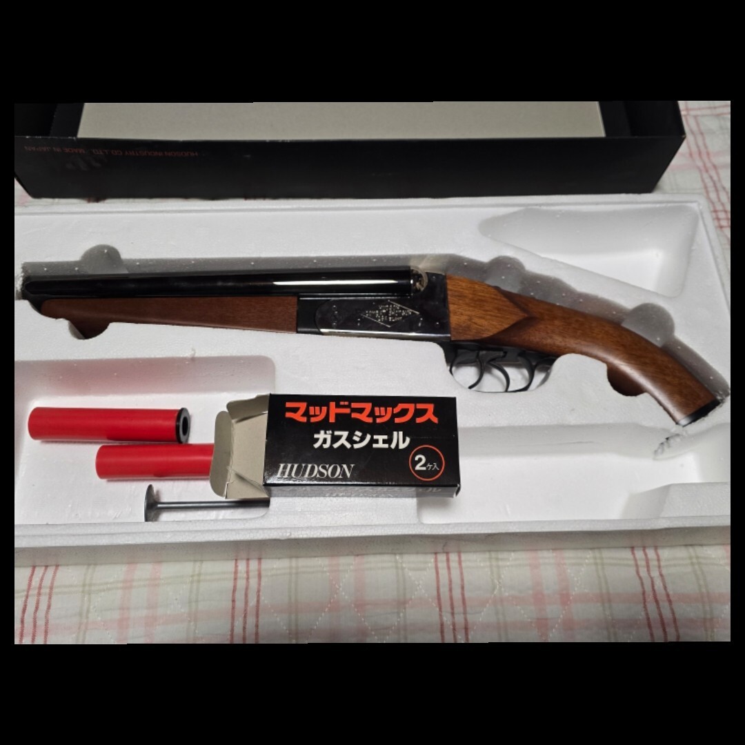 ハドソン モデルガン マッドマックス ショットガン シルバー ハドソン モデルガン マッドマックス ショットガン シルバー