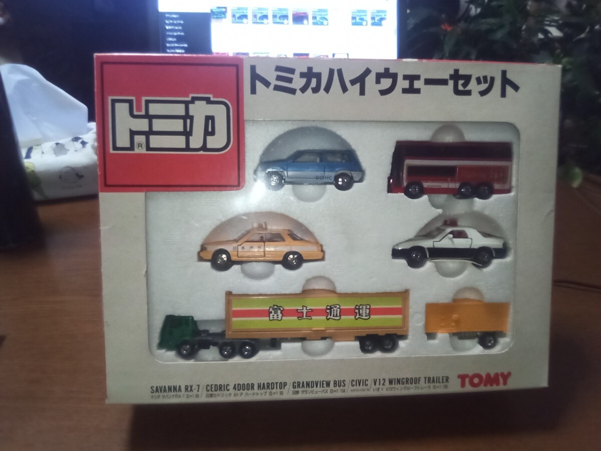 Yahoo!オークション -「ハイウェー」(トミカ) (自動車)の落札 Yahoo!オークション -「ハイウェー」(トミカ) (自動車)の落札