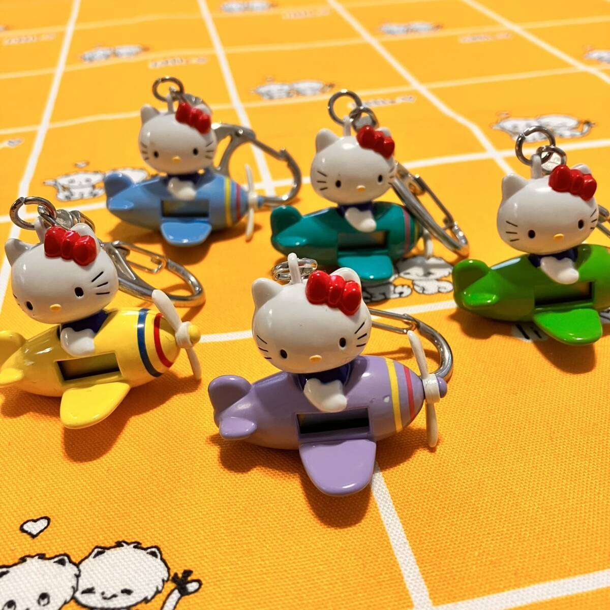 Yahoo!オークション -「キティ レトロ 時計」の落札相場・落札価格 Yahoo!オークション -「キティ レトロ 時計」の落札相場・落札価格