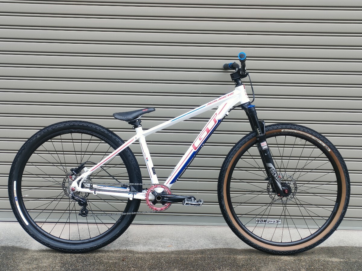 Yahoo!オークション -「ダートジャンプ」(自転車、サイクリング Yahoo!オークション -「ダートジャンプ」(自転車、サイクリング