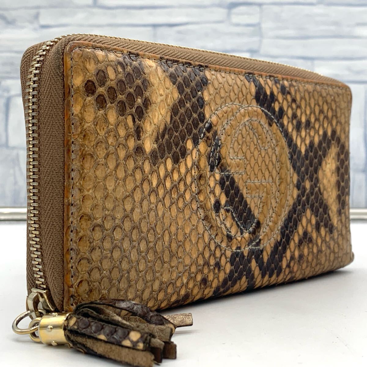 Yahoo!オークション -「gucciパイソン財布」の落札相場・落札価格 Yahoo!オークション -「gucciパイソン財布」の落札相場・落札価格