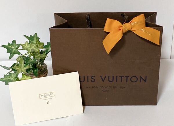 ルイヴィトン「LOUIS VUITTON」ショッパーとメッセージカード (4609) 正規品 付属品 ショップ袋 ブランド紙袋 ブラウン 旧型 折らずに配送
