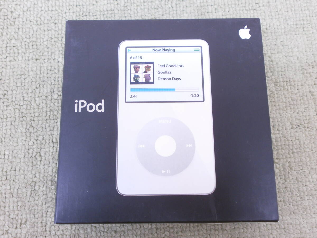 Apple - Apple iPod Classic 第5世代 30GB A1136 ケース付きの
