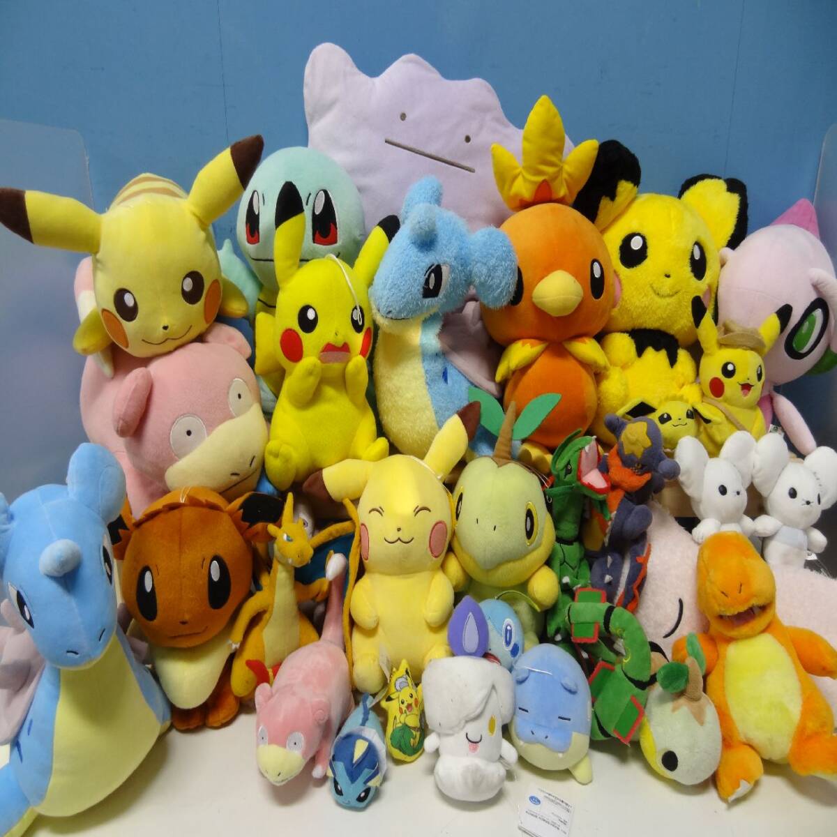 Yahoo!オークション -「ポケモンセンター ぬいぐるみ ミュウ」の Yahoo!オークション -「ポケモンセンター ぬいぐるみ ミュウ」の