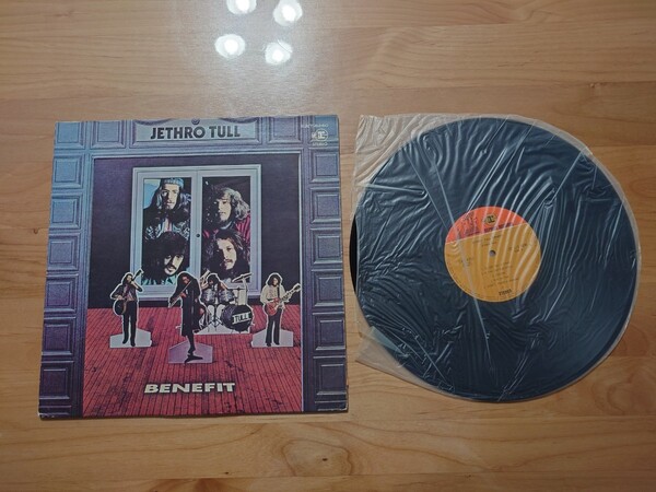 ★ジェスロ・タル Jethro Tull★Benefit★ベネフィット★中古LP★SJET8260★国内盤★ジャケット経年傷み