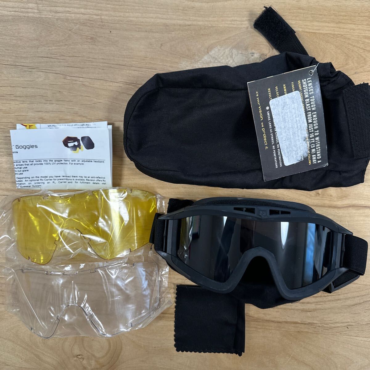 REVISION ミリタリーデザートゴーグル セット BK Amazon | EDGE TACTICAL ブリザード・キット HB611