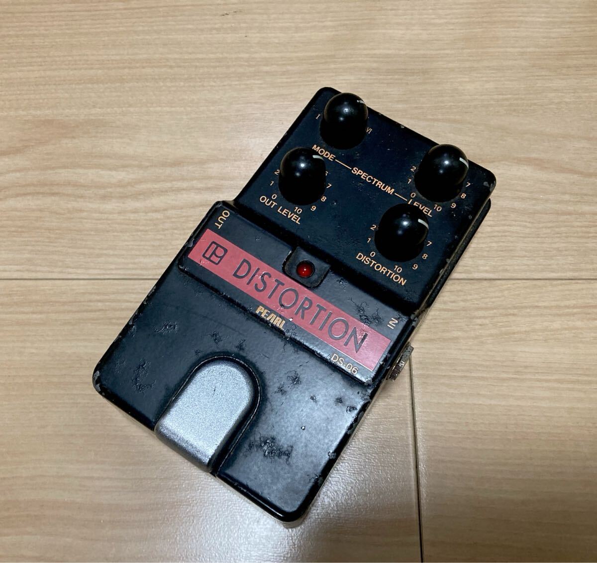 Pearl DS-06 Distortion 1980s Vintage Guitar Effect Pedal