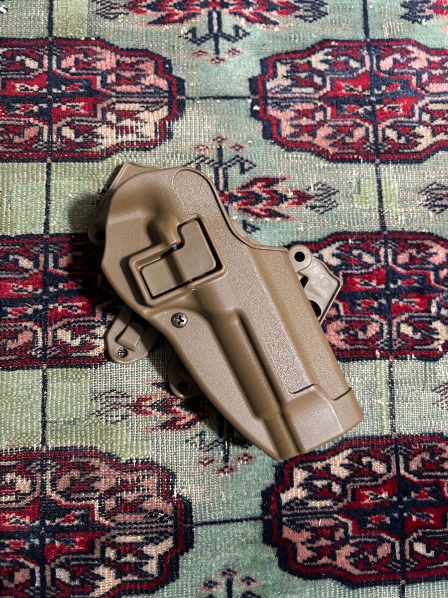 米軍 放出品 BLACKHAWK ホルスター 実物 M92 コヨーテ
