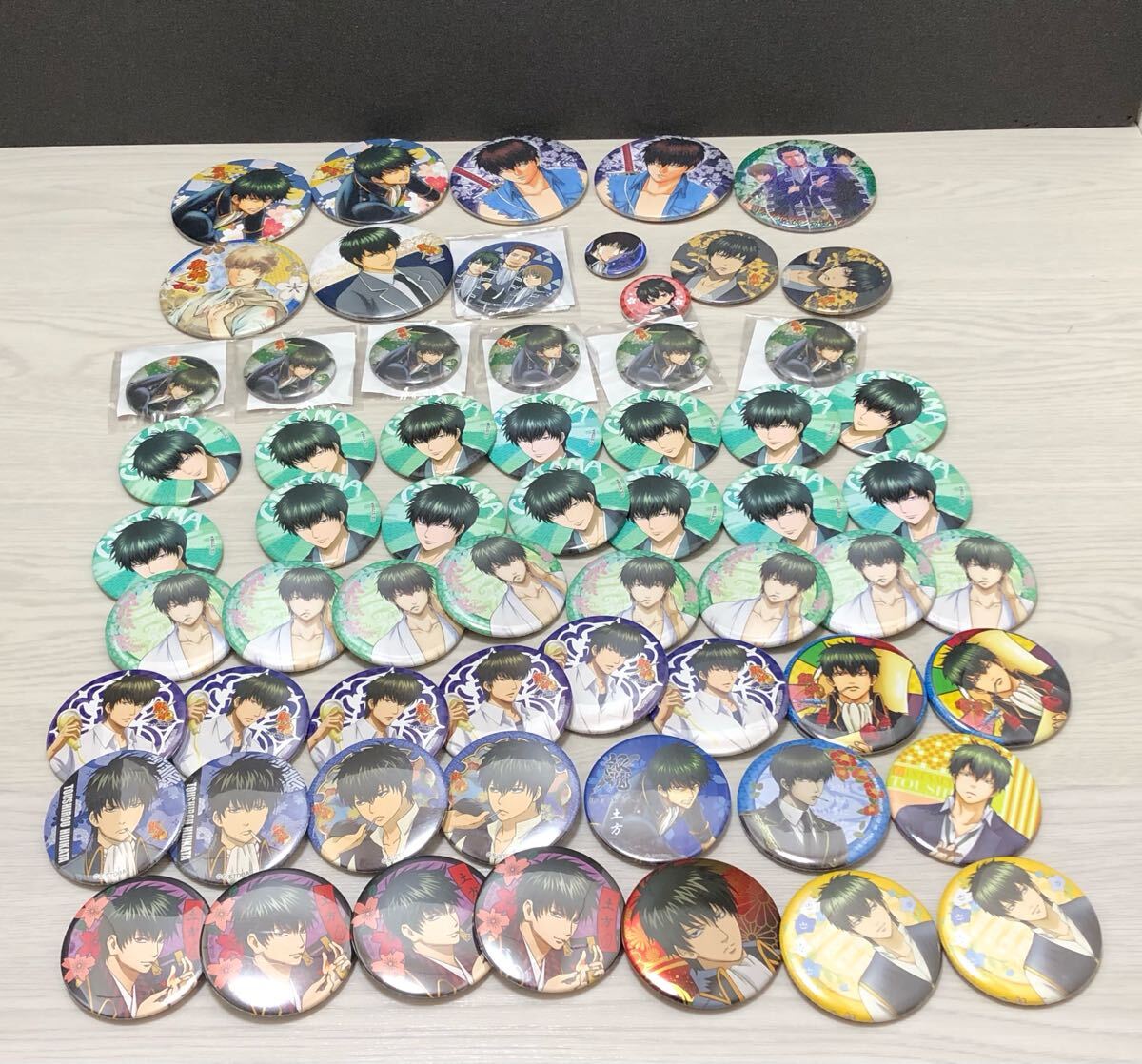 Yahoo!オークション -「j-world 銀魂 缶バッジ」の落札相場 Yahoo!オークション -「j-world 銀魂 缶バッジ」の落札相場