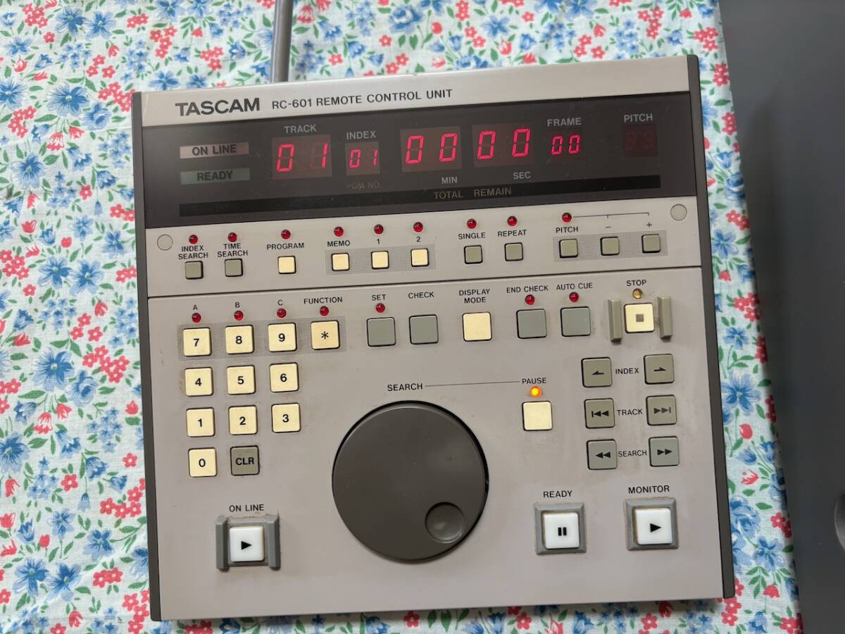 Yahoo!オークション -「tascam cd 601」の落札相場・落札価格 Yahoo!オークション -「tascam cd 601」の落札相場・落札価格
