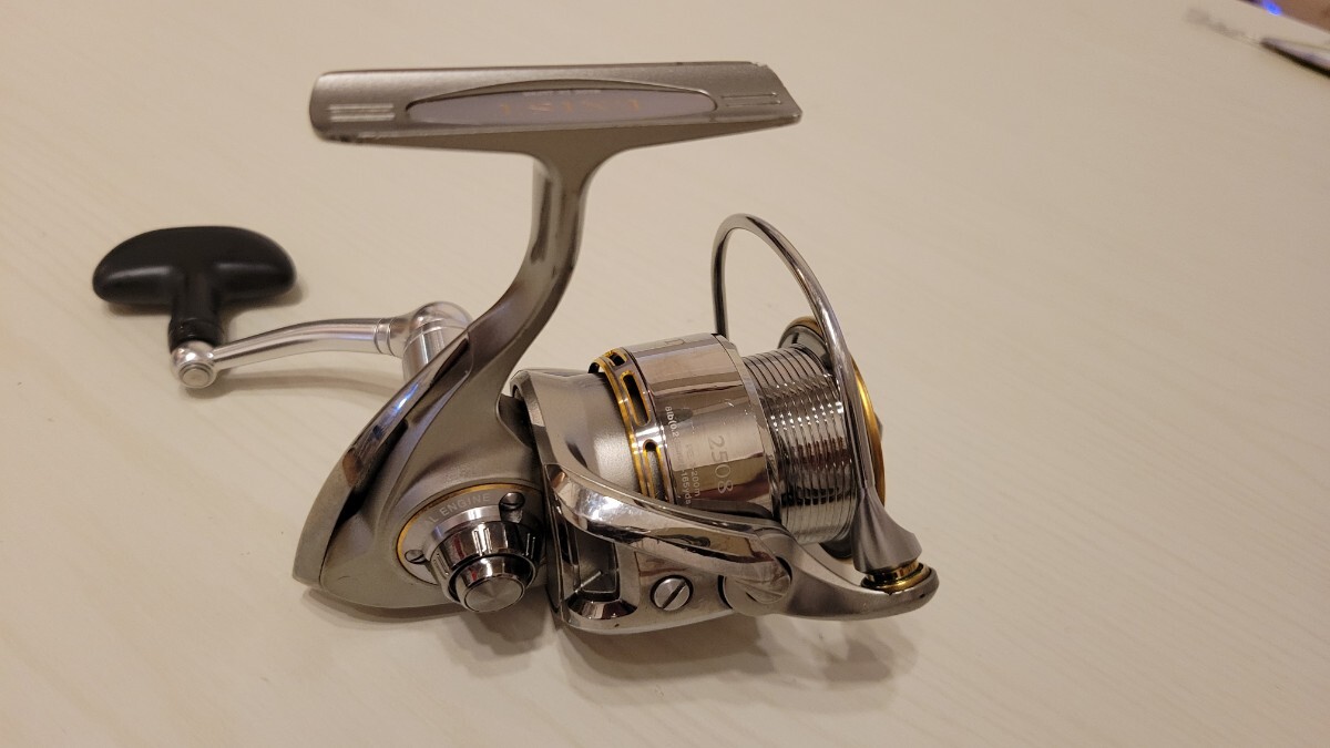 Yahoo!オークション -「daiwa exist 2508」の落札相場・落札価格 Yahoo!オークション -「daiwa exist 2508」の落札相場・落札価格