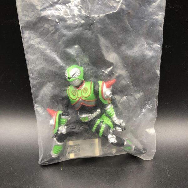 ガシャポン『仮面ライダー ベルデ 』ー仮面ライダー アクションポーズ