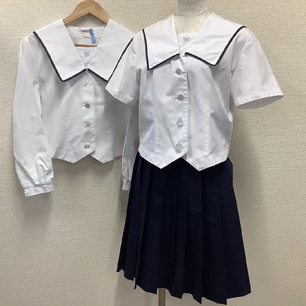 Yahoo!オークション - I158/Y(中古)山形 谷地高校 女子制服2点