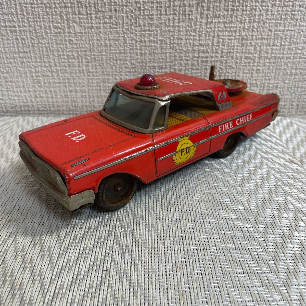 Yahoo!オークション -「ブリキ 車 ジャンク」(自動車) (乗り物 Yahoo!オークション -「ブリキ 車 ジャンク」(自動車) (乗り物