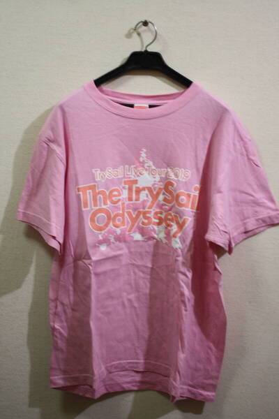 Tシャツ 新品同様 麻倉もも 雨宮天 夏川椎菜 (検索:夏服/アロハシャツ/メンズ/レディース/海水着/カジュアル/部屋着/洋服/ライブツアー)
