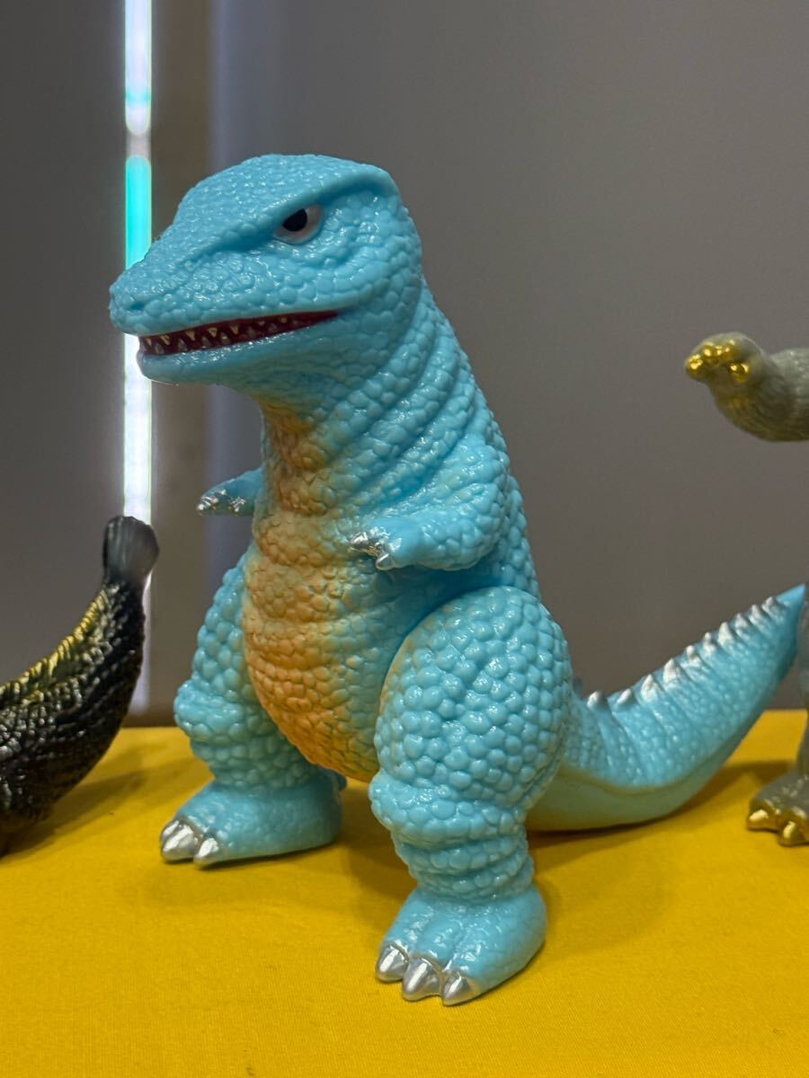 Yahoo!オークション -「ゴロザウルス ソフビ」の落札相場・落札価格 Yahoo!オークション -「ゴロザウルス ソフビ」の落札相場・落札価格