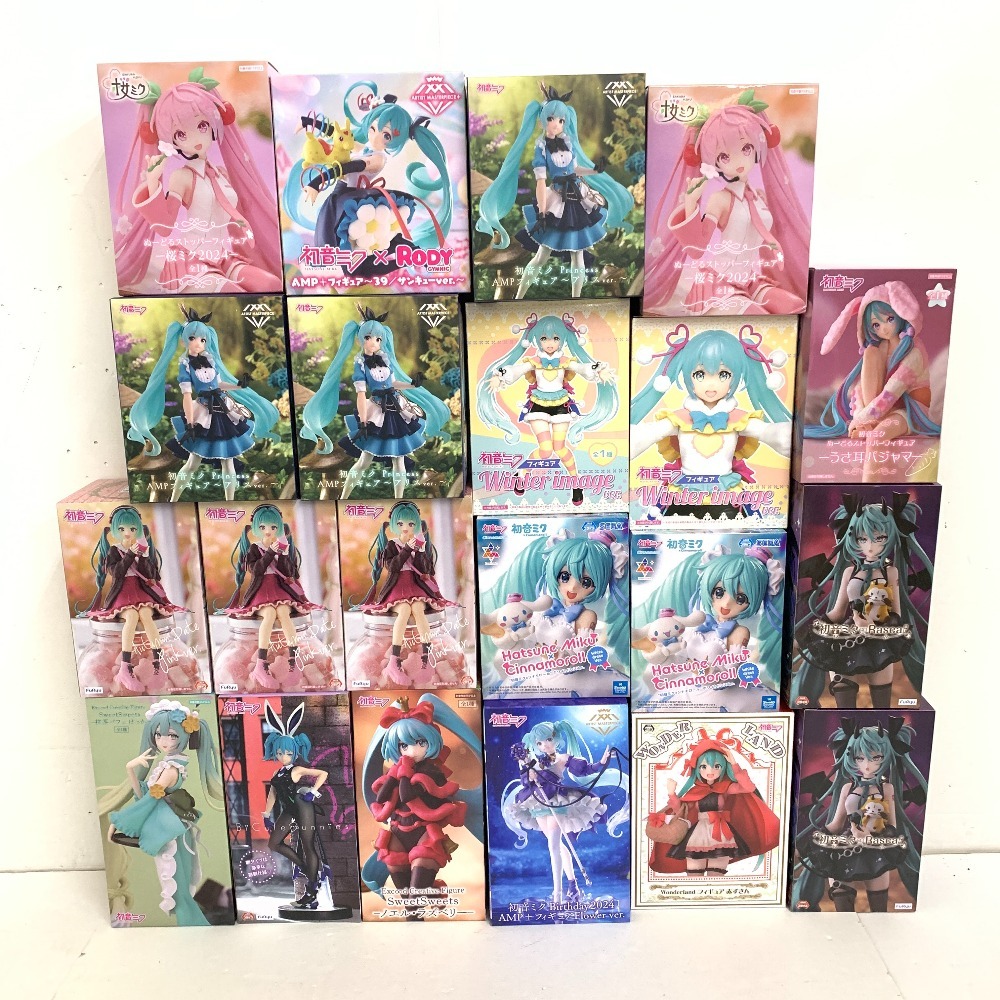 Yahoo!オークション -「バニーフィギュア」(初音ミク) (コミック Yahoo!オークション -「バニーフィギュア」(初音ミク) (コミック